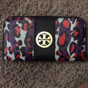 TORY BURCH WALLET